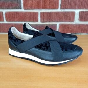 NWT Rangoni Firenze 'Francesco' Genuine Leather Slip On Trainer in Black Jorba